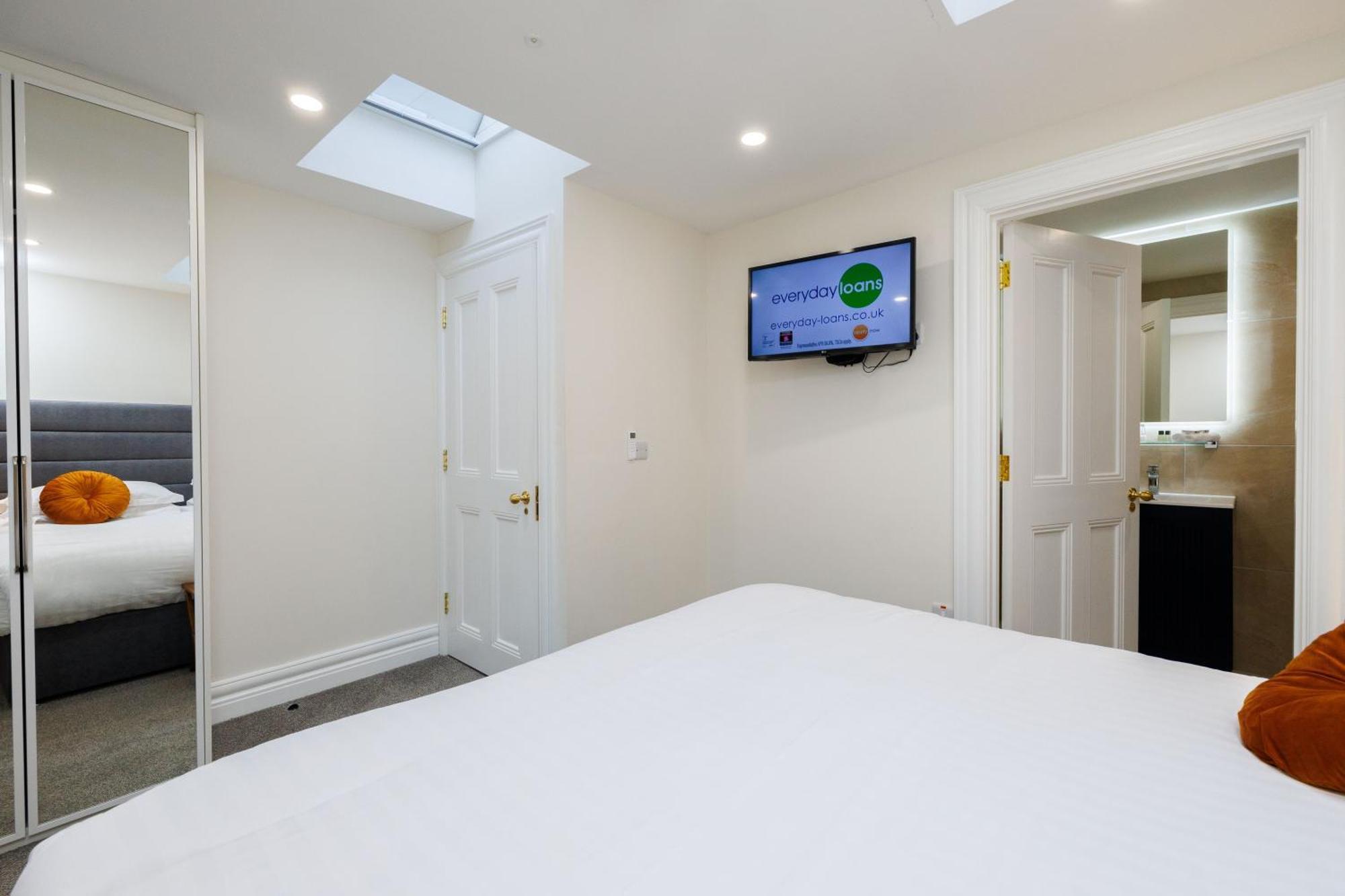 Sandbury Town House Килкени Екстериор снимка