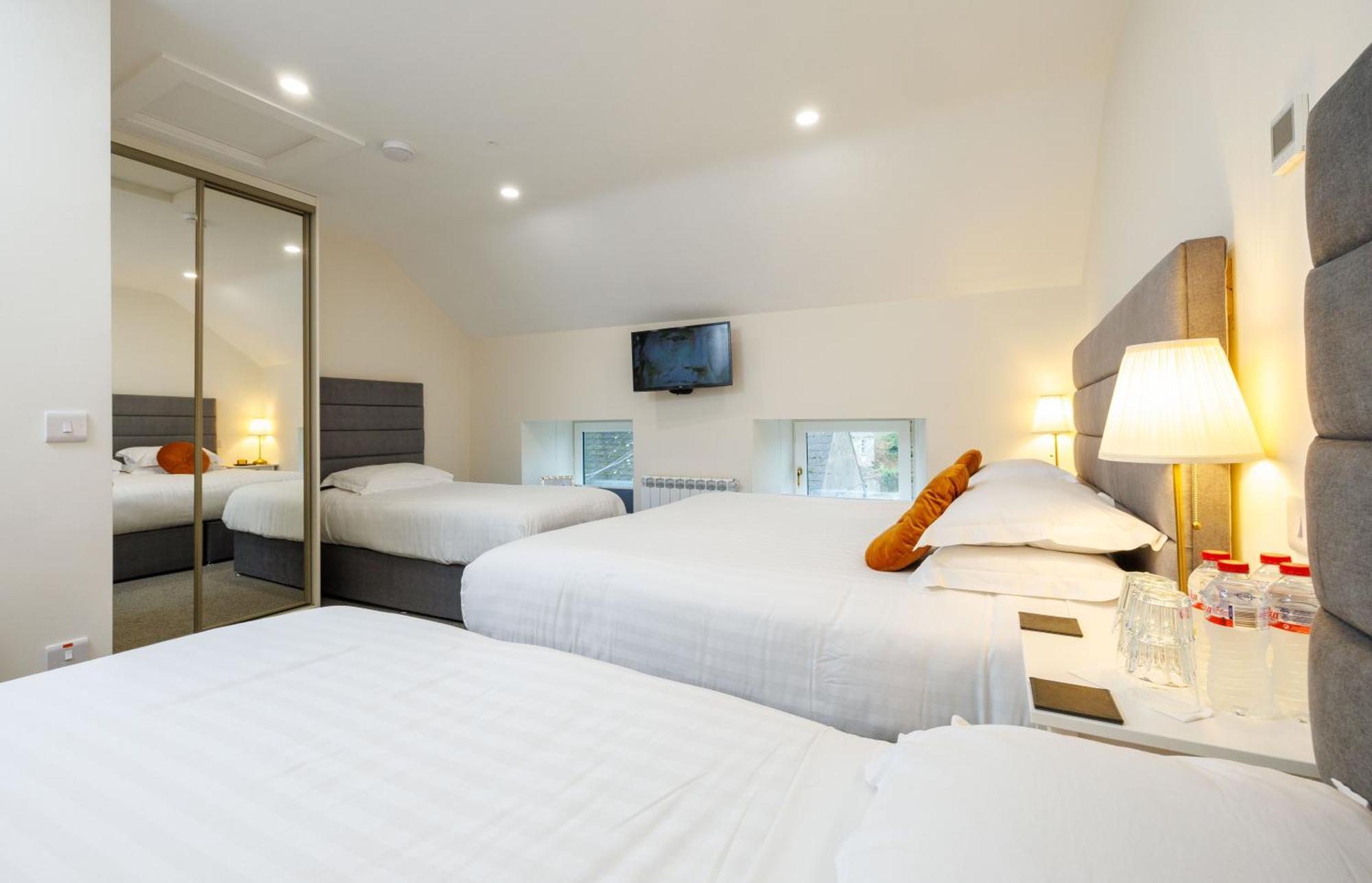 Sandbury Town House Килкени Екстериор снимка